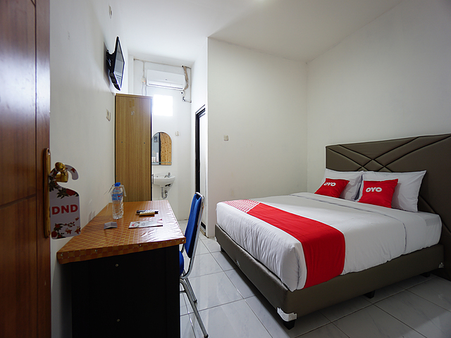 Oyo 1693 Edward Residence Malalayang