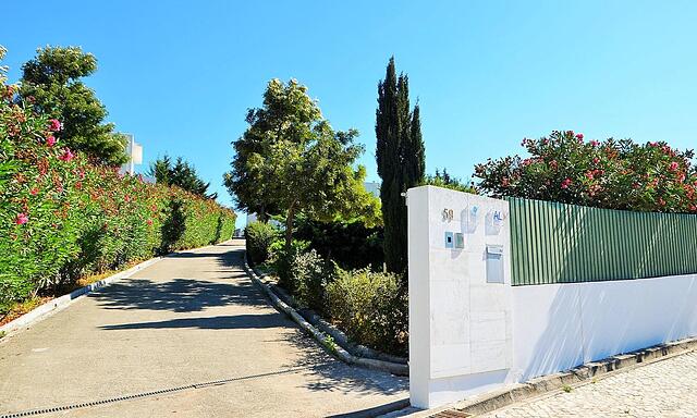 Hilltop Oasis Lisbon Lux Oeiras Resorts