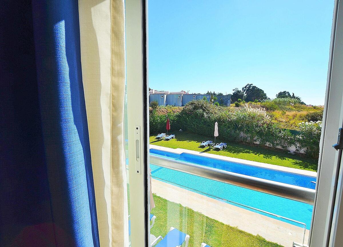 Hilltop Oasis Lisbon Lux Oeiras Resorts