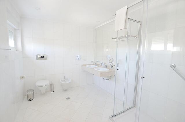 Hilltop Oasis Lisbon Lux Oeiras Resorts