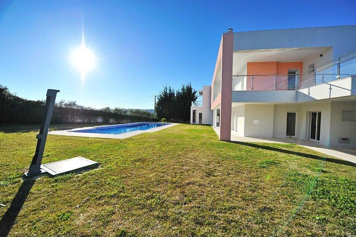 Hilltop Oasis Lisbon Lux Oeiras Resorts