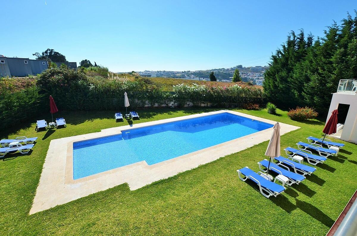 Hilltop Oasis Lisbon Lux Oeiras Resorts