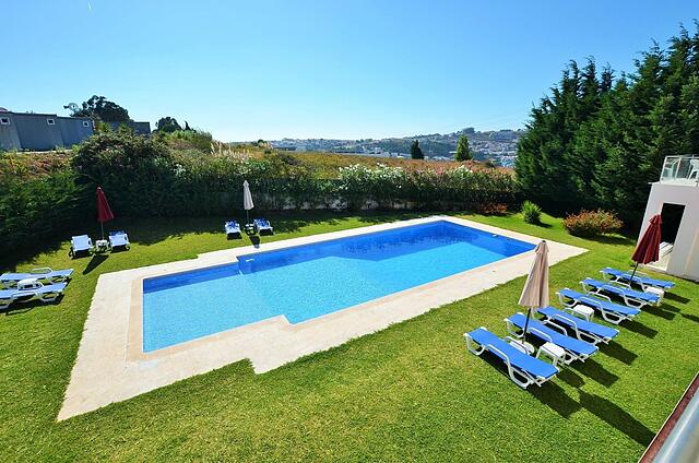 Hilltop Oasis Lisbon Lux Oeiras Resorts
