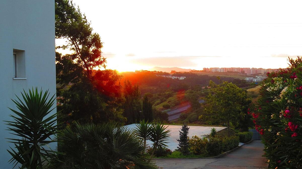 Hilltop Oasis Lisbon Lux Oeiras Resorts