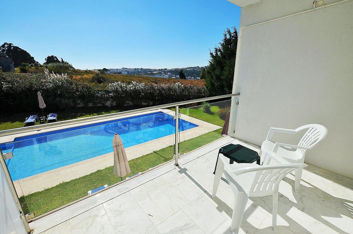 Hilltop Oasis Lisbon Lux Oeiras Resorts
