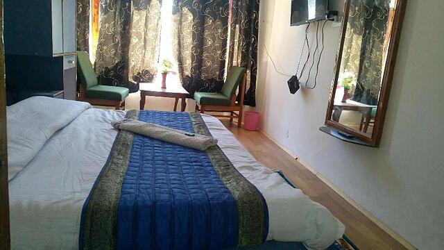 Hotel Sourabh