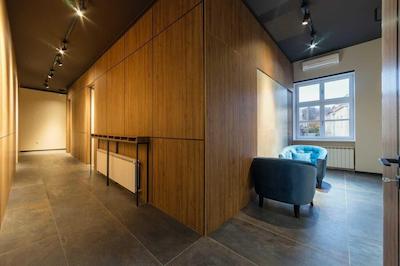 Dezman Luxury Center