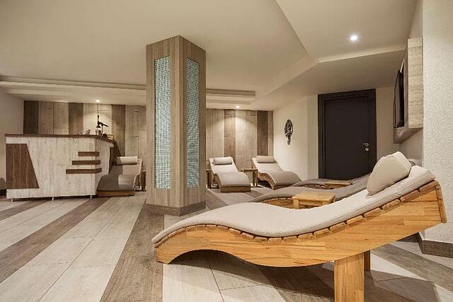 RAMADA BY WYNDHAM MERSIN