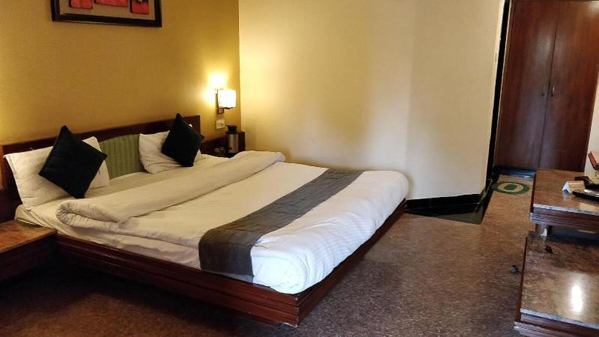 Hotel Mount Regency