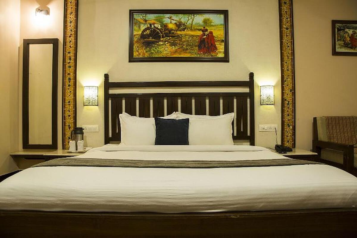 Hotel Mount Regency