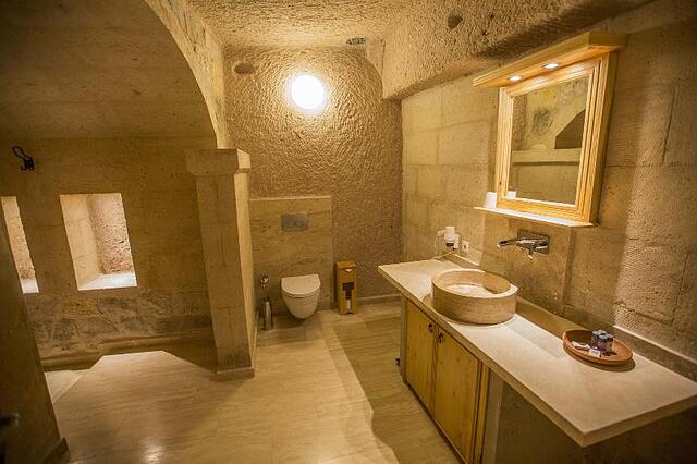 Kistar Cave Hotel