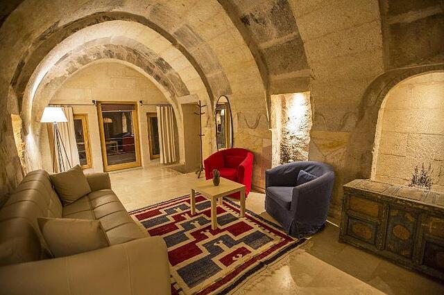 Kistar Cave Hotel