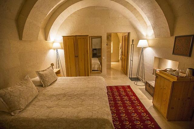 Kistar Cave Hotel