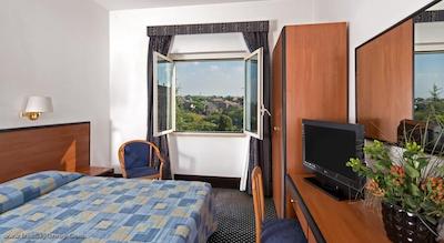 اکسل مونتماریو