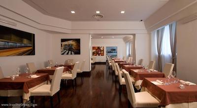 اکسل مونتماریو