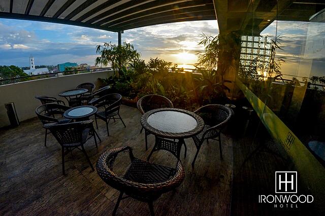 IRONWOOD HOTEL