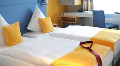 مرکور هتل دوسلدورف سیتی نورد