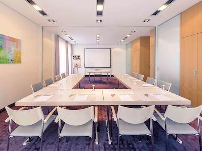 مرکور هتل دوسلدورف سیتی نورد