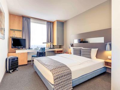 مرکور هتل دوسلدورف سیتی نورد