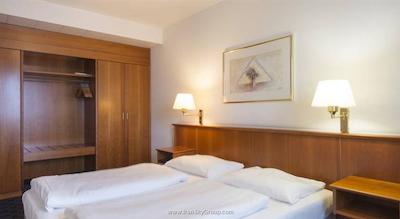 ویندهام گاردن دوسلدورف متمان هتل