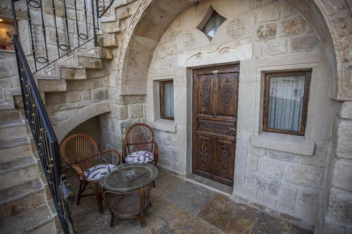 ROYAL CAVE HOTEL