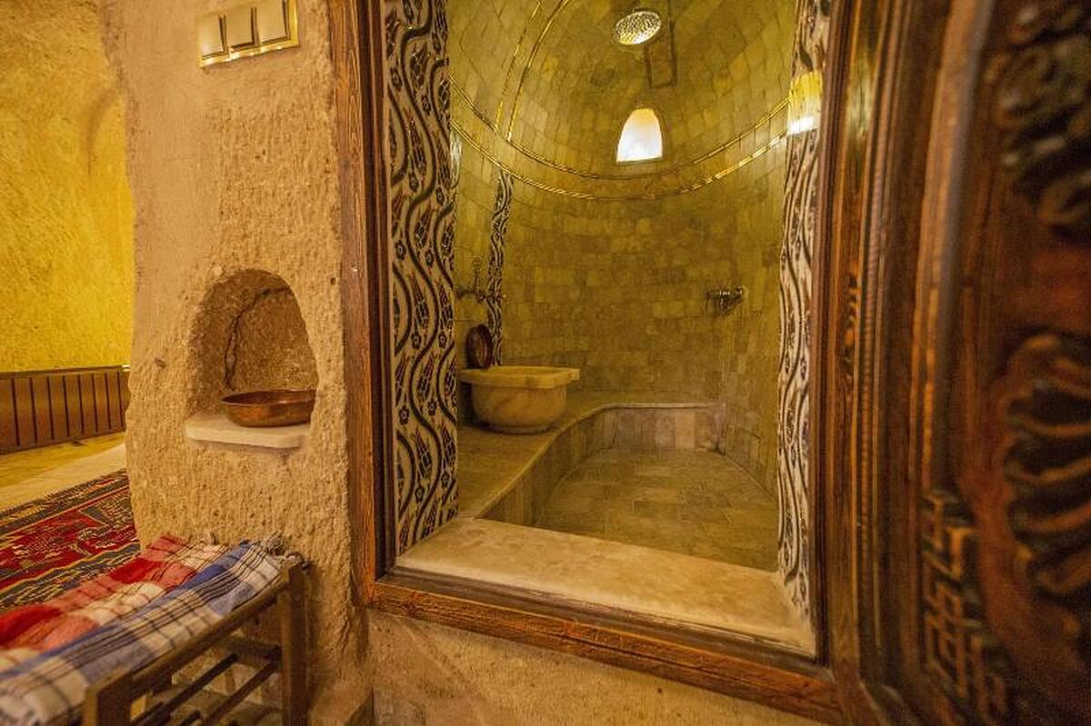 ROYAL CAVE HOTEL