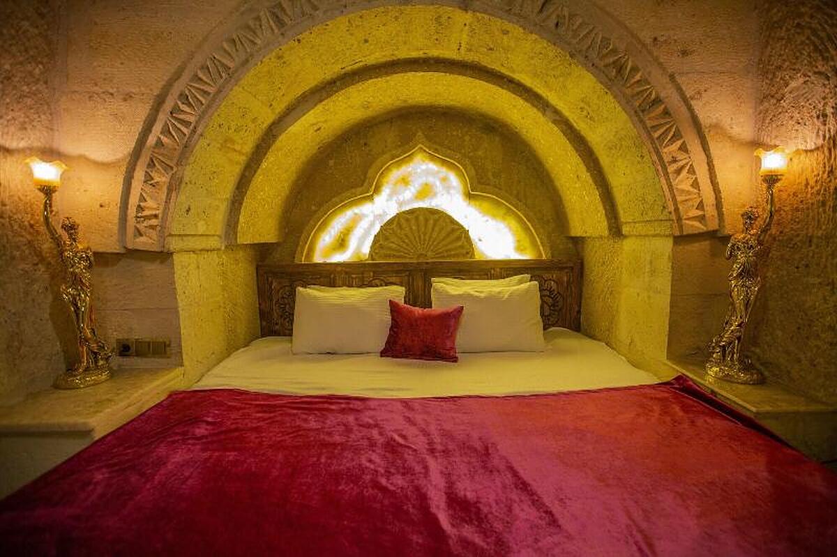ROYAL CAVE HOTEL