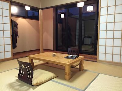 RYOKAN YUFUIN TSUBAKI