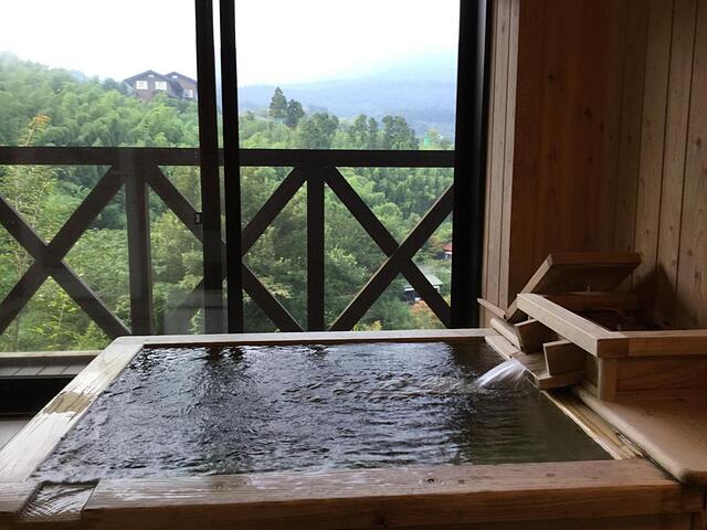RYOKAN YUFUIN TSUBAKI