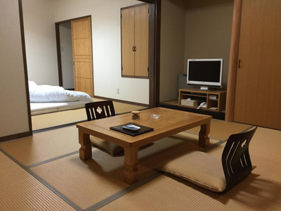 RYOKAN YUFUIN TSUBAKI