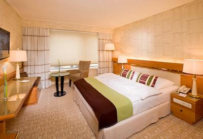 کلایتون هتل دوسلدروف