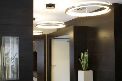 اناچ دوسلدورف کنیکسالی