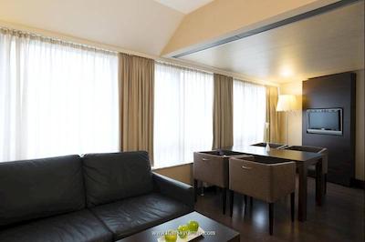 اناچ دوسلدورف کنیکسالی