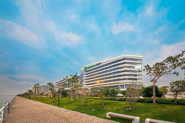 Holiday Inn Express Xiamen Airport Harbor