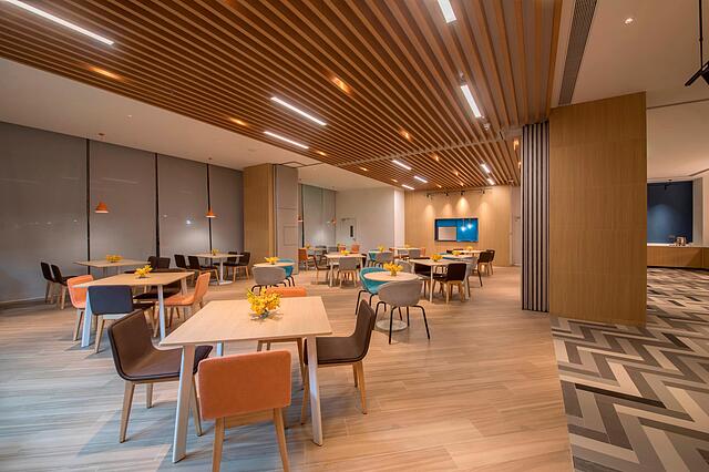 Holiday Inn Express Xiamen Airport Harbor