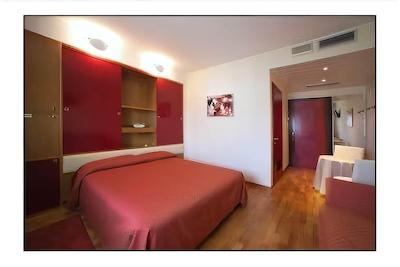 GRAND HOTEL PRESIDENT