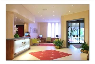 GRAND HOTEL PRESIDENT