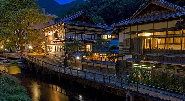 Aizu Higashiyama Onsen Tsuki No Akari