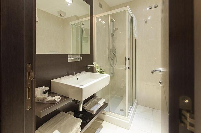 Inverigo Hotel