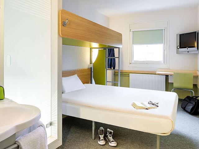 ibis Montauban