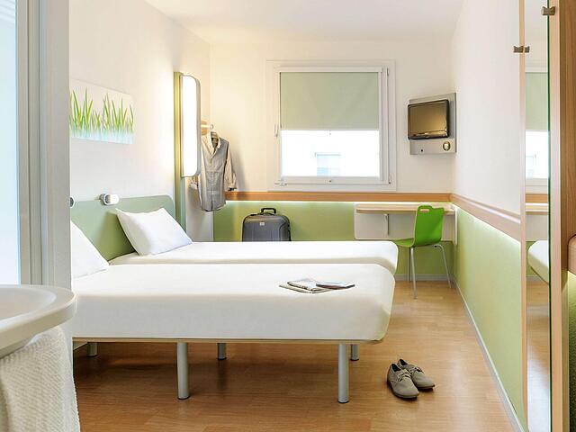 ibis Montauban