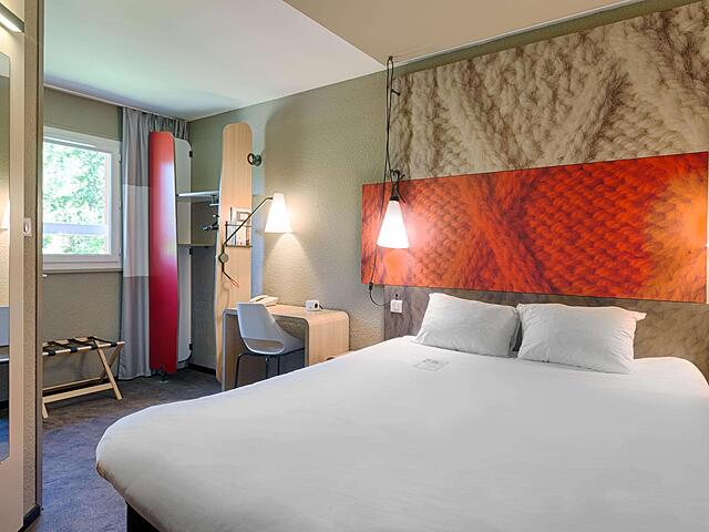 ibis Montauban