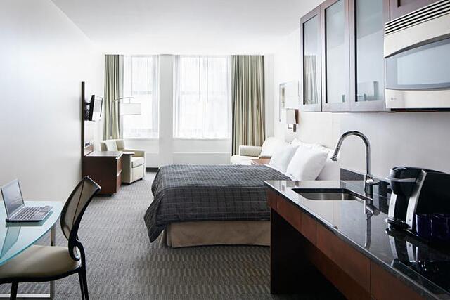 GREEN HOUSE HOTEL APARTMENTS LLC