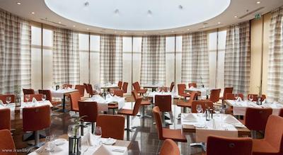 هالیدی این الماتی