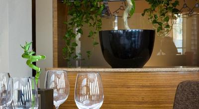 هالیدی این الماتی