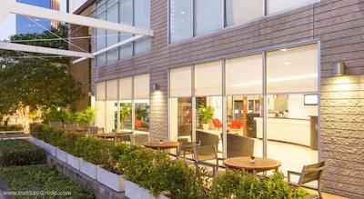 آیبیس بانکوک ساتورن