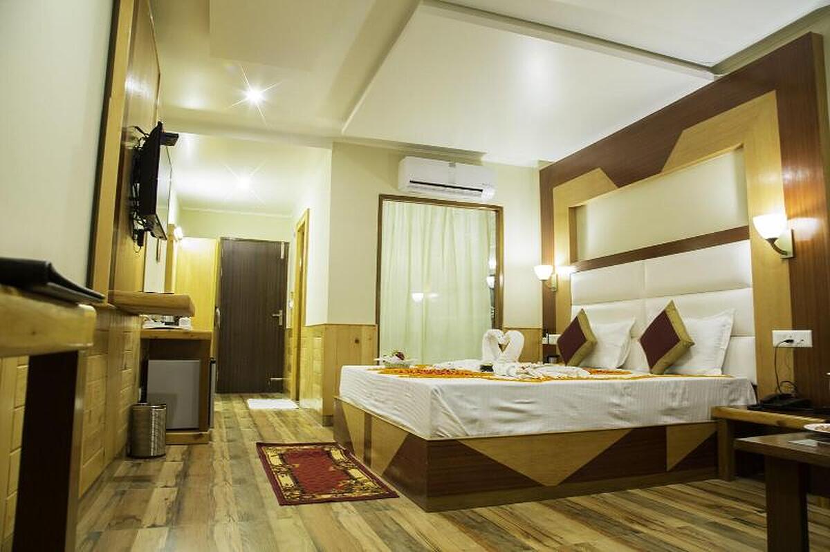 Sanobar The Samita Grand