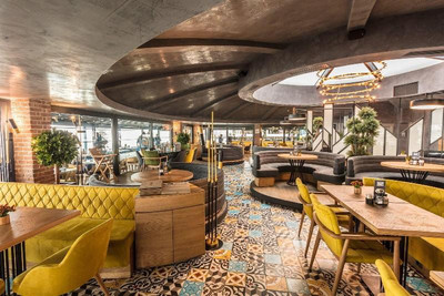 Sinema Hotel