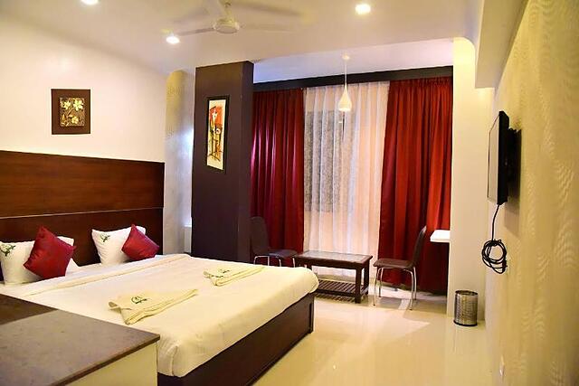 SUMITH PALACE