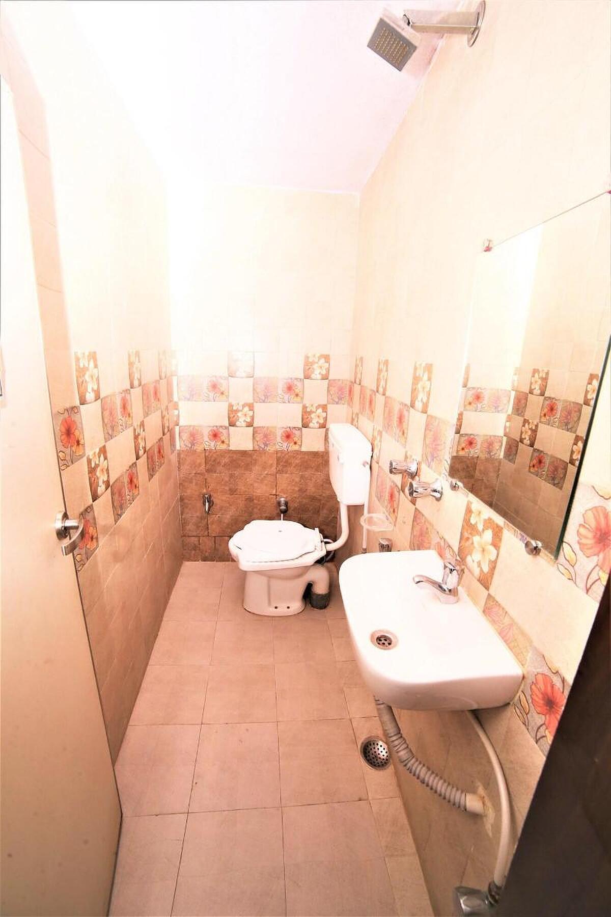 Shri Ganesh Hotel 200 Meters From Nakki Lake Mount